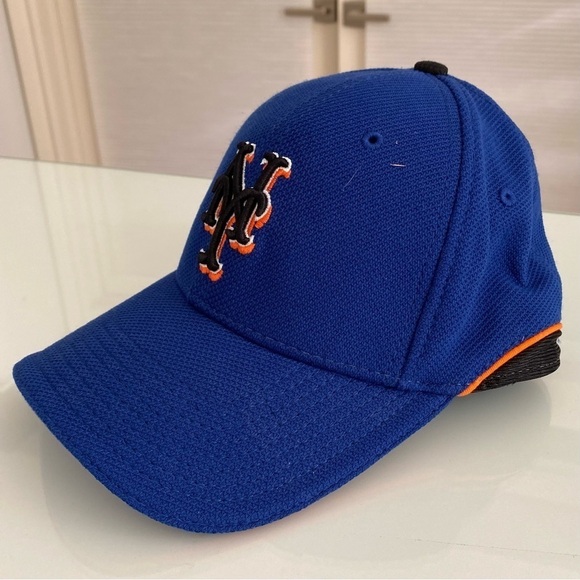 New Era New York Mets Official
Batting Practice Cap Hat MLB
Sports Size S/M - Picture 3 of 9